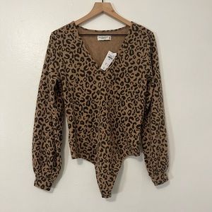 Abercrombie & Fitch Long Sleeve Cheetah Bodysuit NWT size large